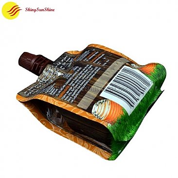 Custom standing spouted nozzle juice pouches, food grade material packaging bags.